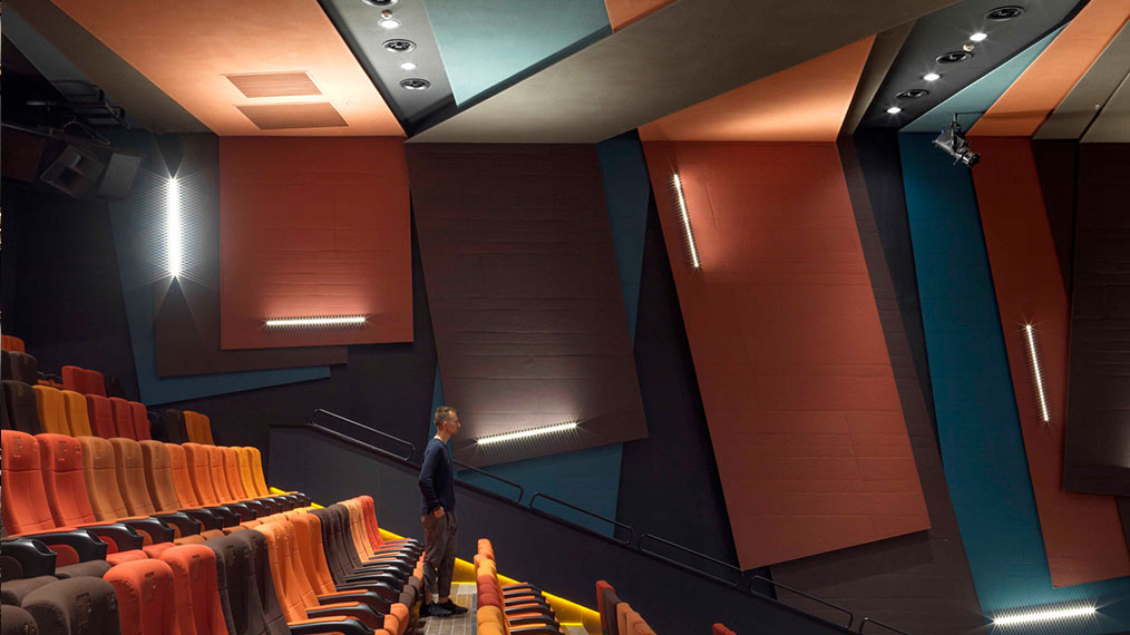 sinema salonu akustik duvar ses yalıtımı
