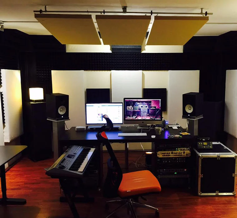 Yedi yirmidört akustik stüdyo odası ses yalıtımı